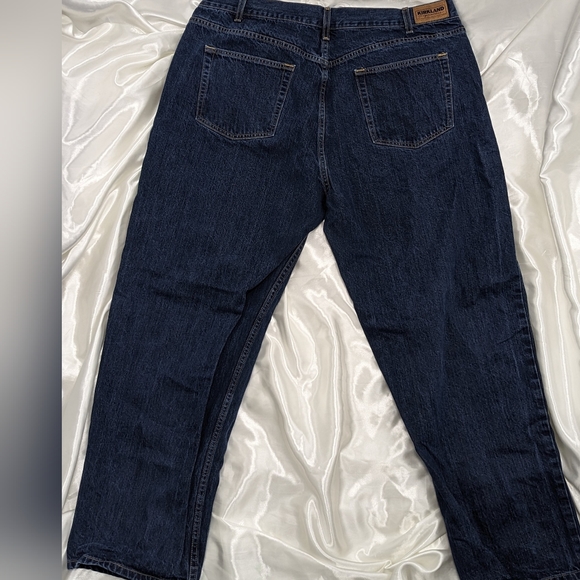 Kirkland Men's 42x30 XL Dark Blue Medium/Dark Wash Classic Straight Denim Jeans - Picture 2 of 10